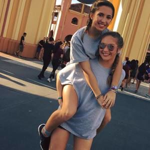 Meet your Posher, Kylie